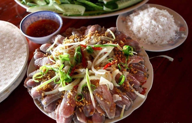 Phu Quoc herring salad dish